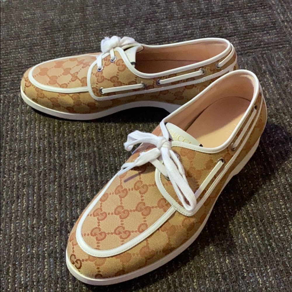 shoes - Picture 4 of 5